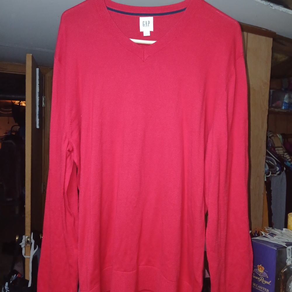 GAP Vibrant Red Knitwear